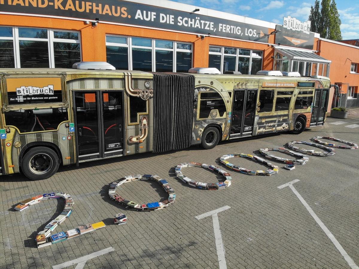 STILBRUCH und vhh.mobility feiern zwei Millionen Bücher in den Bussen